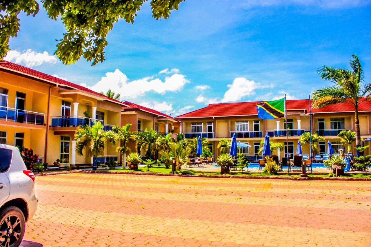 Sea View Beach Resort Lindi Exterior photo